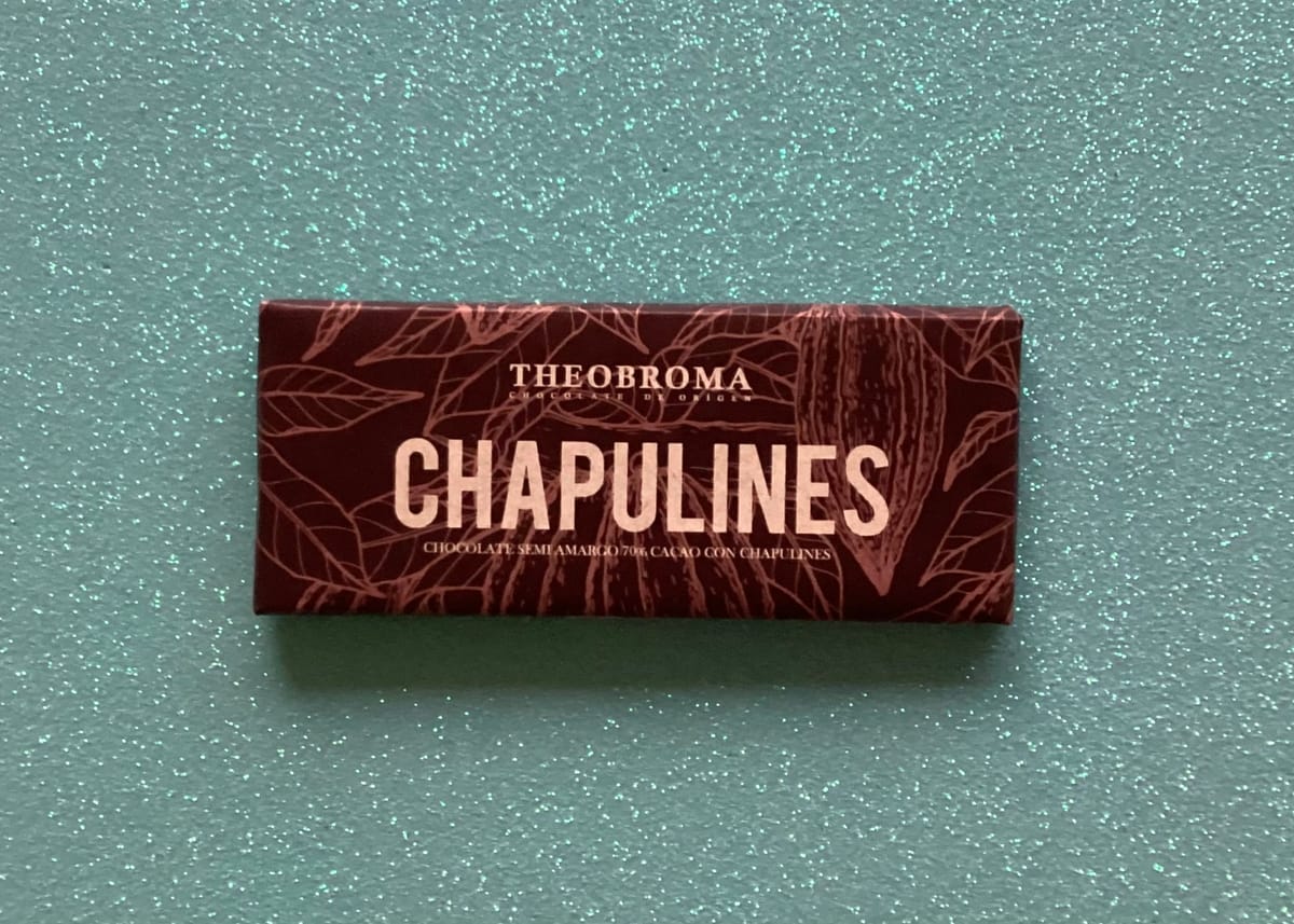Chocolate 70% con chapulines